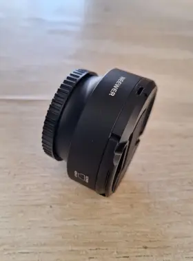 Neewer 10101874 22mm Macro Lens With Adapter Ring For Close Up Photography Box
